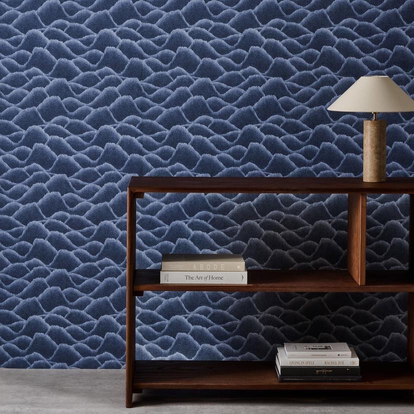 Harlequin HDMW113306 Defined Monumentum Zuni Midnight - tapeta w chmury