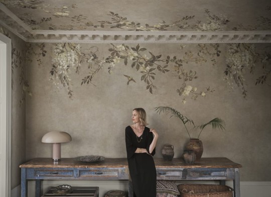 Sandberg S10829 Villa Como Luca Rectangle Beige - mural z wiciokrzewem i wisterią