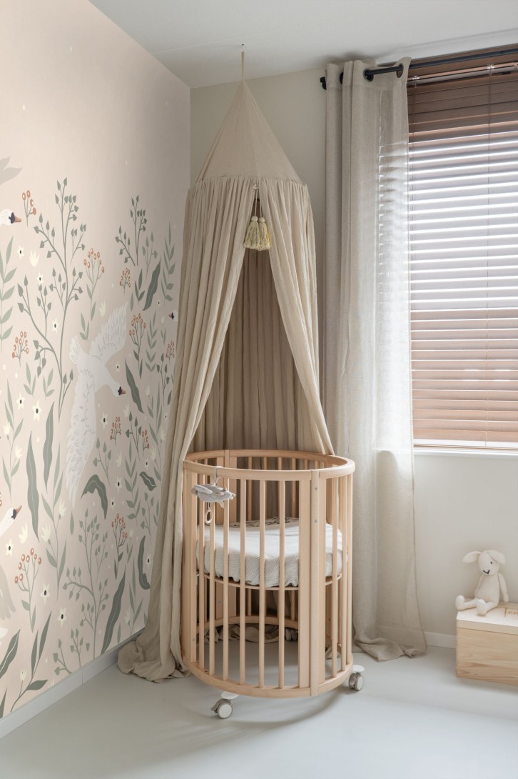Esta 159427 Pom Pom Pie Swans beige white and grayish green - mural dla dzieci w łabędzie