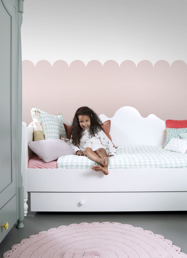Esta 159231 Pom Pom Pie Scalloped wall soft pink - mural w fale