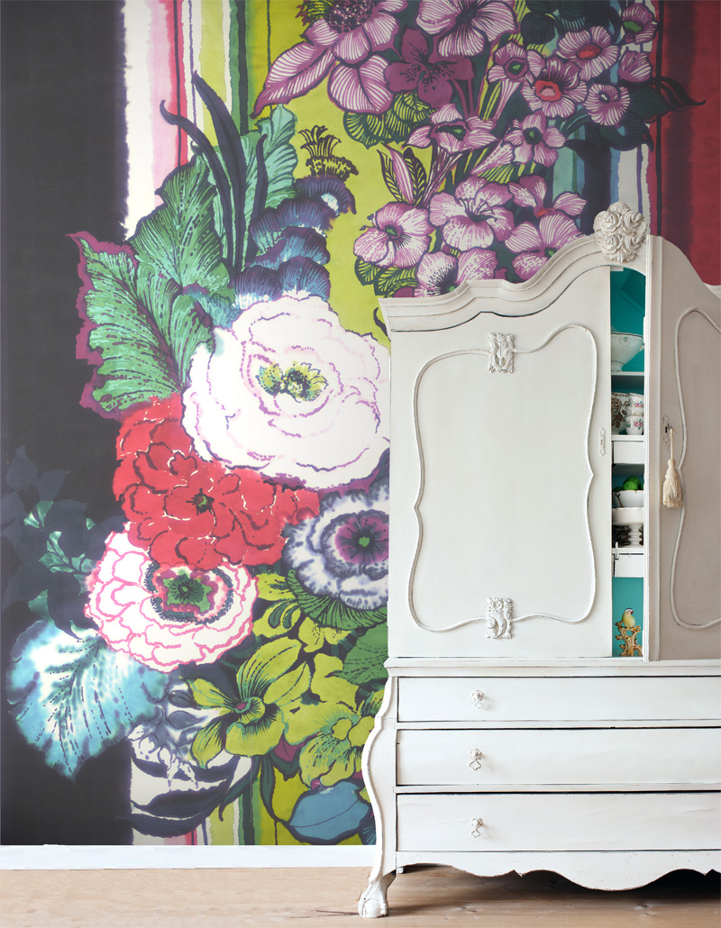 Esta 158115 Pretty Nostalgic flowers black red blue white and green - mural w kwiaty i paski