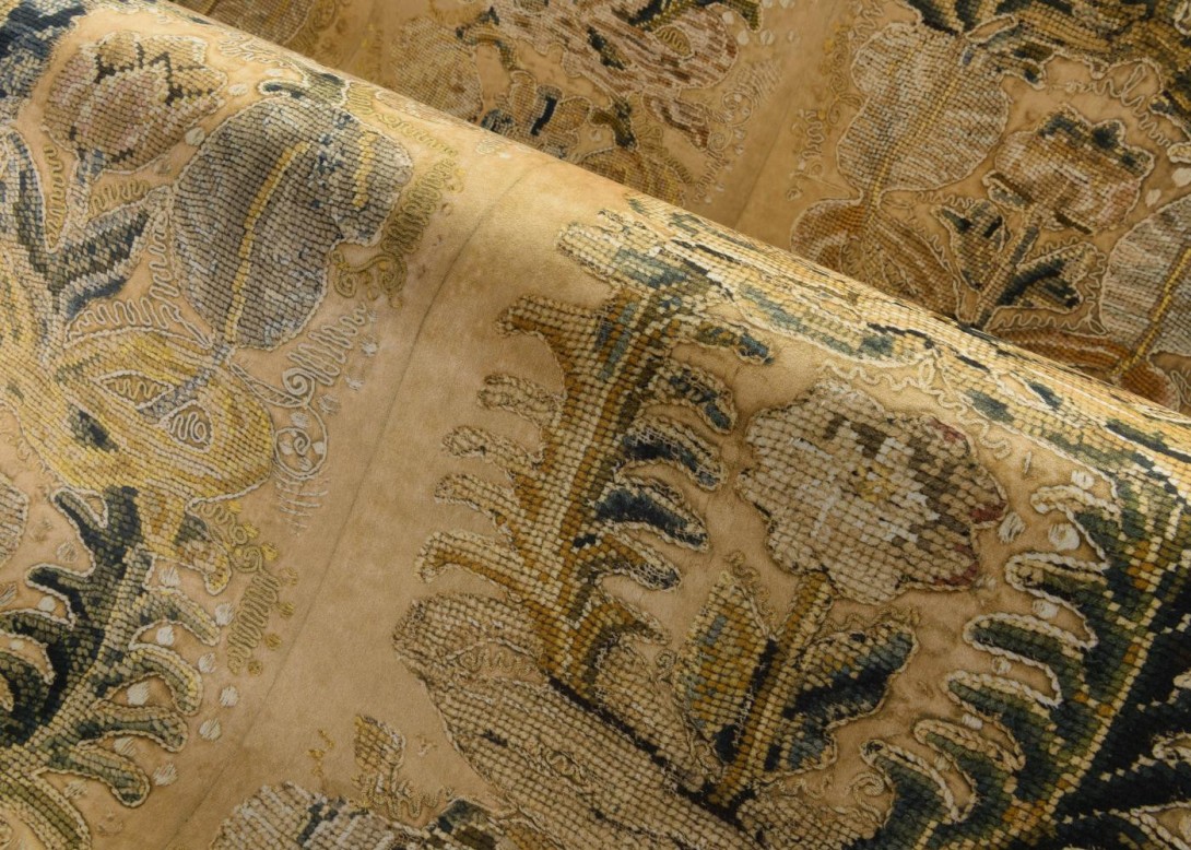 Arte 97890 Les Tapisseries Ornement Ochre - tapeta tekstylna w ornament roślinny