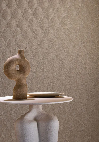 Casamance 7578 15 28 Ecrin Tourmaline Taupe - tapeta w liście palmowe art deco