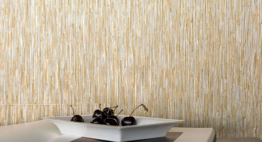 Elitis CV 118 01 Formentera La casa de paja métal HPC Le temps des Égéries - tapeta obiektowa imitująca słomę