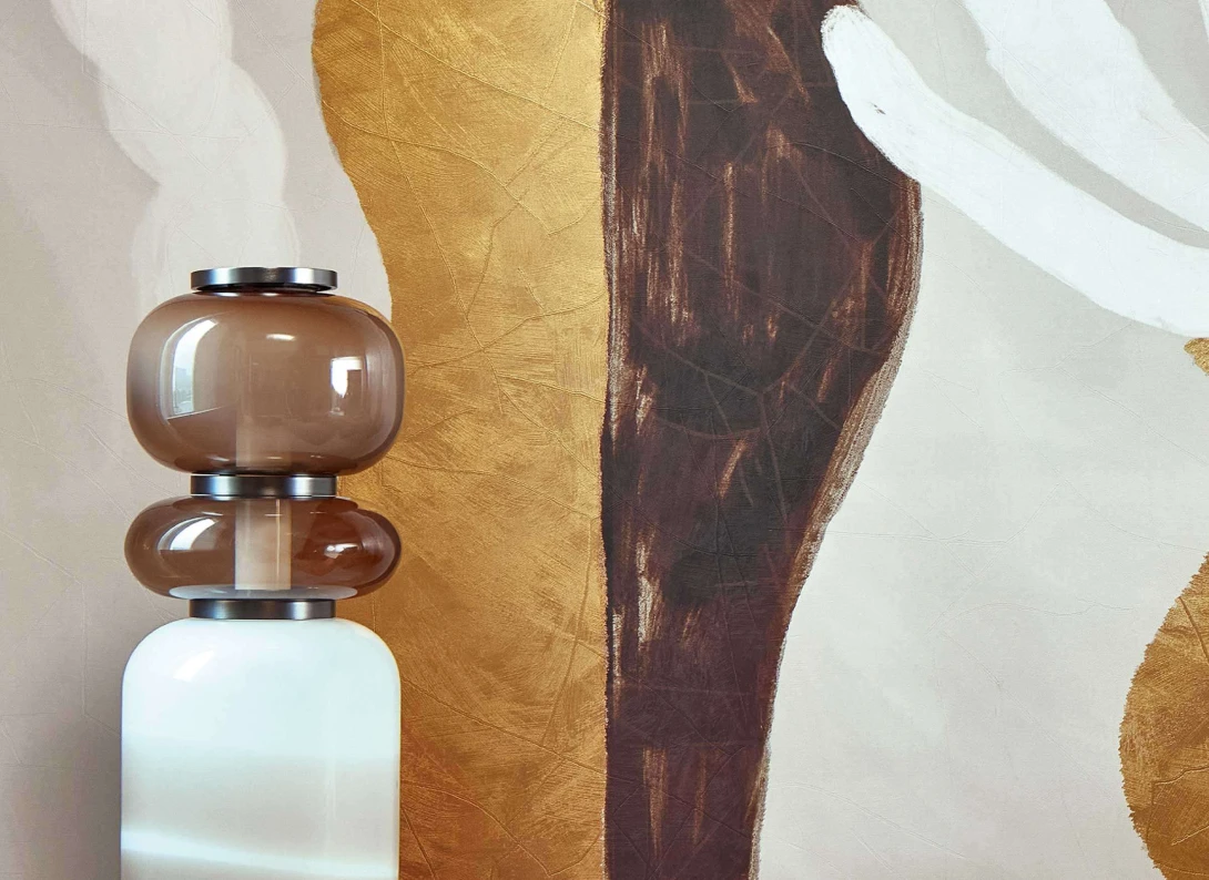 Elitis VP 1006 01 Kintsugi Une certaine magnificence - mural w wazony