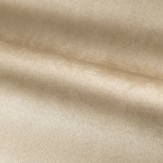 Casamance 71970398 Odeon Tannage Beige - tapeta tekstylna jak zamsz