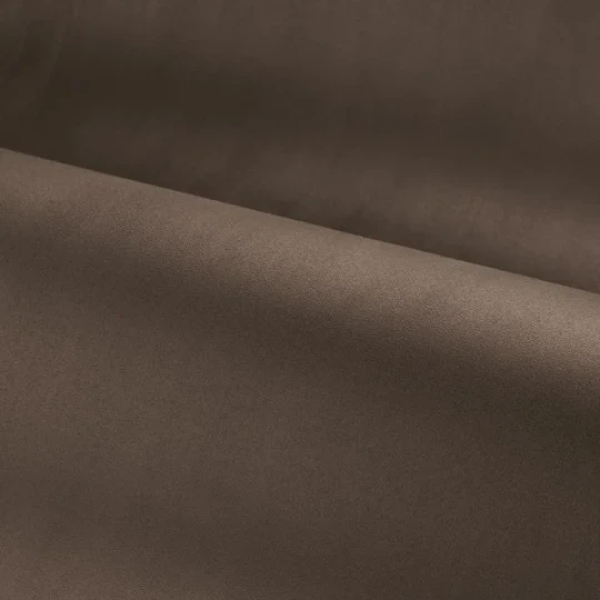 Casamance 71970506 Odeon Tannage Taupe foncé - tapeta tekstylna jak zamsz