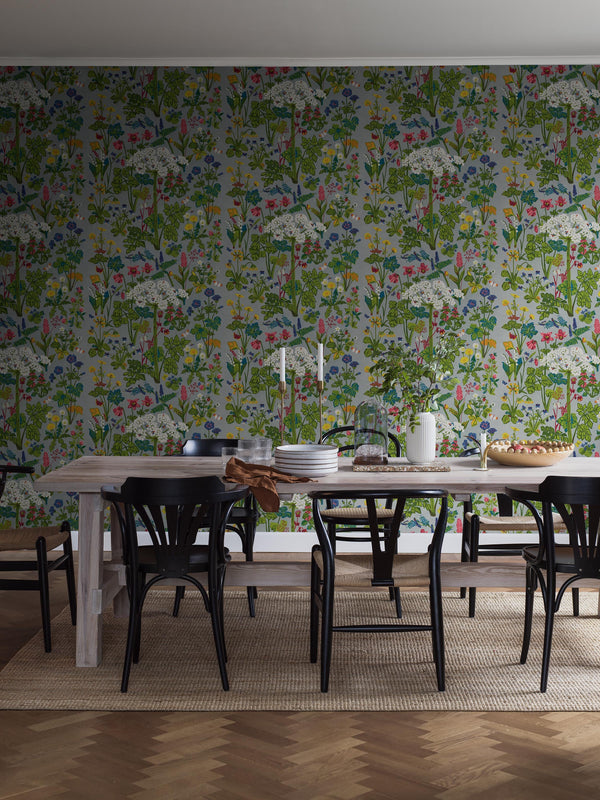 Boras Tapeter 9824W Studio Lisbet Jobs Aurora Grey - mural w kwiaty polne