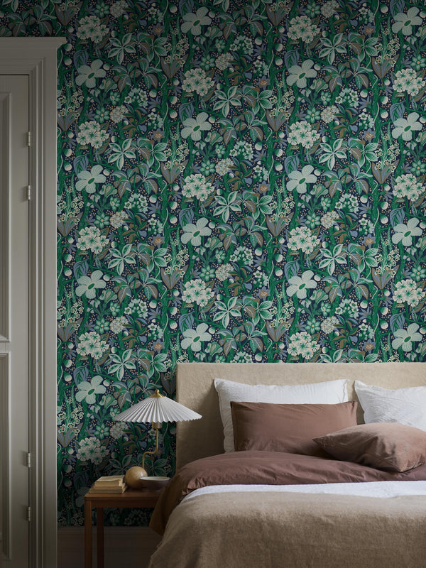 Boras Tapeter 9843W Studio Hanna Werning Friviva Green - mural w kwiaty