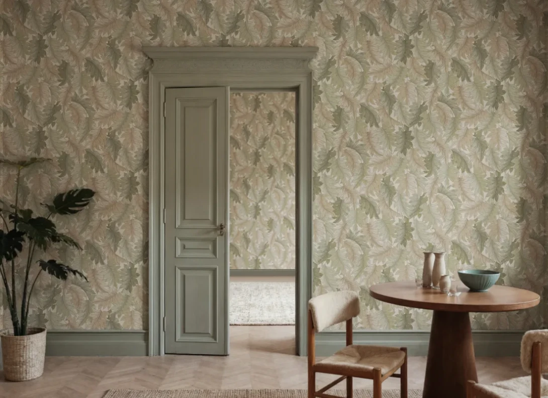 Rebel Walls R21683 Botanical Gardens Swirling Fern Light Green - mural w liście paproci