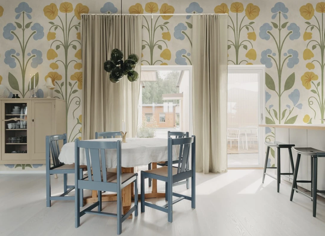 Rebel Walls R22081 Botanical Gardens Folk Flower Yellow - mural w stylizowane kwiaty