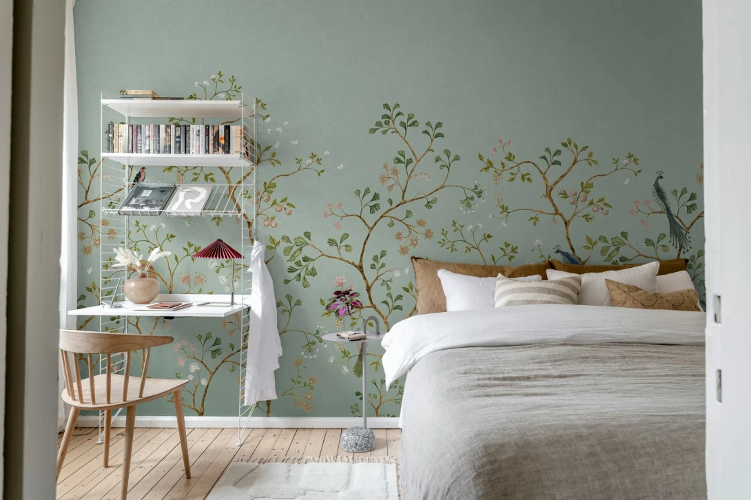 Rebel Walls R21195 Pops Songbird Mural Green - mural w krzewy i egzotyczne ptaki