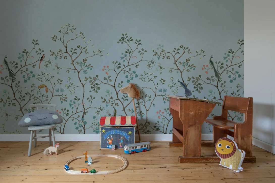 Rebel Walls R21196 Pops Songbird Mural Blue - mural w krzewy i egzotyczne ptaki