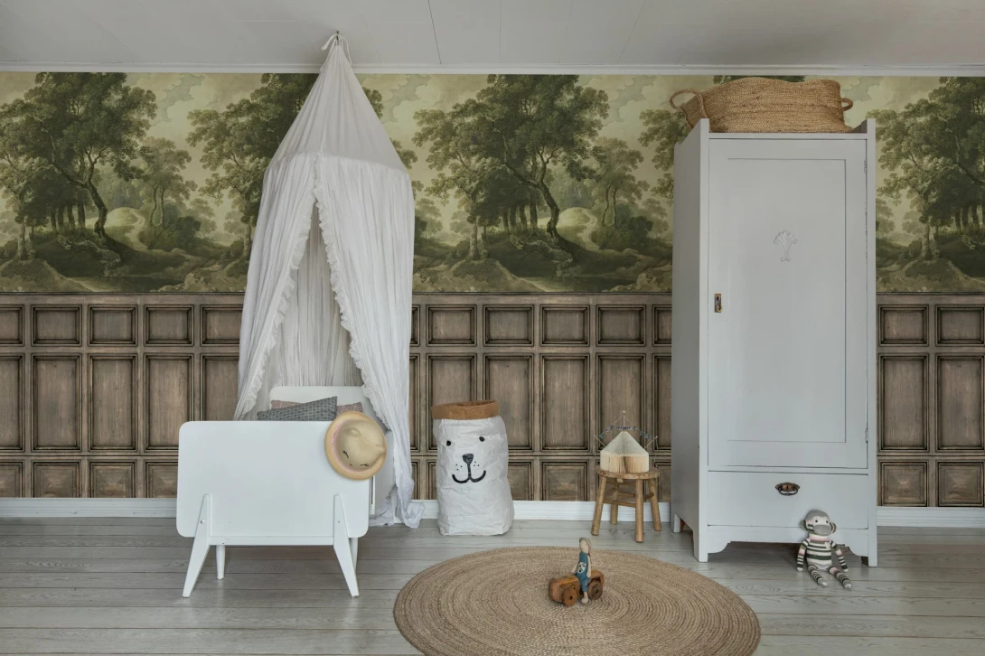 Rebel Walls R21614 Pops The Vintage Grove Panels - mural w drzewa i drewnianą lamperię
