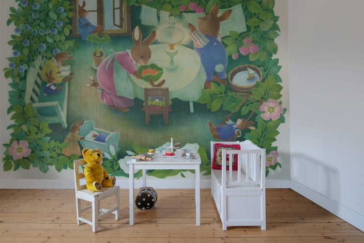 Rebel Walls R19841 Meet a Rebel Rabbit Family Green - mural dziecięcy w rodzinę króliczków