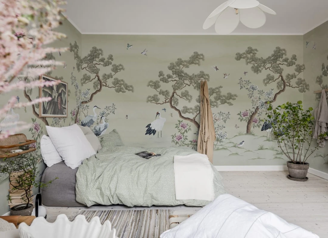 Rebel Walls R21723 Meet a Rebel Pine Grove Green - mural w sosny i ptaki