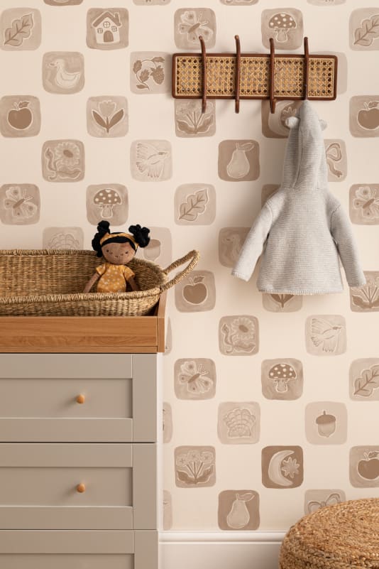 Hovia CH51107NE07W Patches Neutral - mural dziecięcy w ilustrowany patchwork