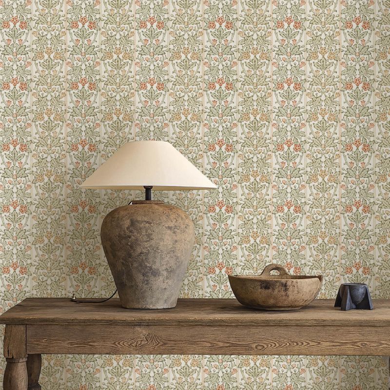 Morris & Co. 217589 The Unfinished Works Oak & Blossom Chestnut/Primrose - tapeta w roślinny ornament z dębem