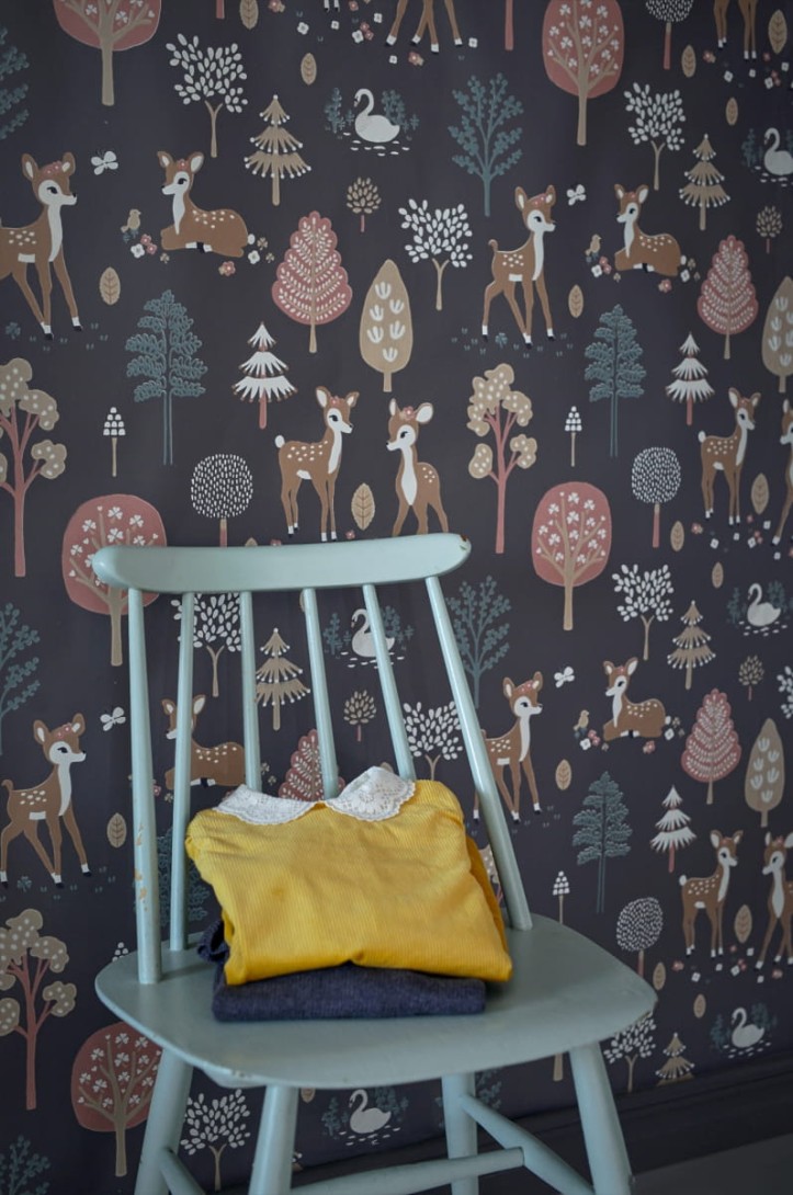 Tapeta Majvillan Golden Woods 125-05 Deep Grey