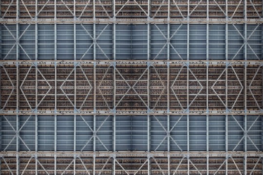 Fototapeta Rebel Walls Beneath the Bridge R14301