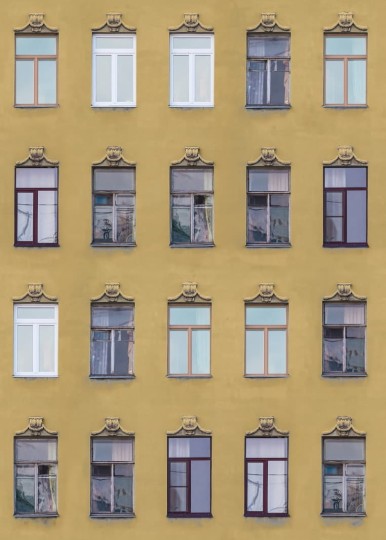 Fototapeta Rebel Walls Window Row, Saffron Street R15872