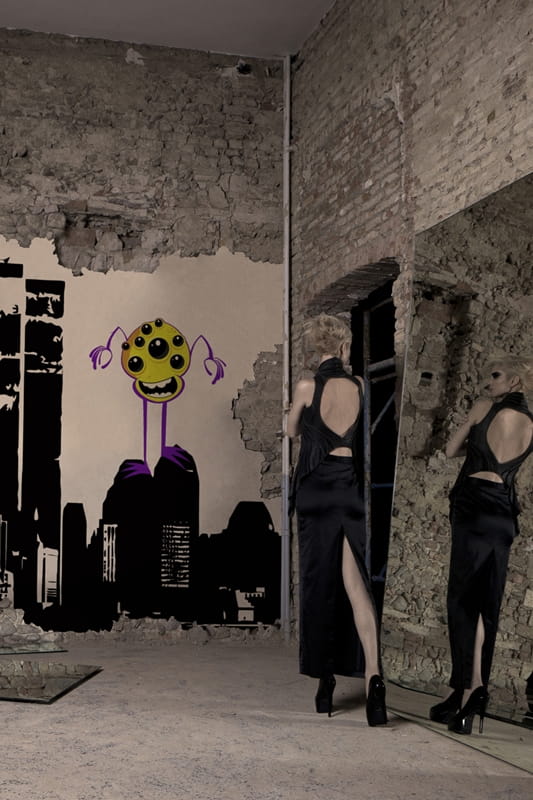 Fototapeta Wall & Deco Contemporary 2012 NewYork Under Attack2 GPW1214