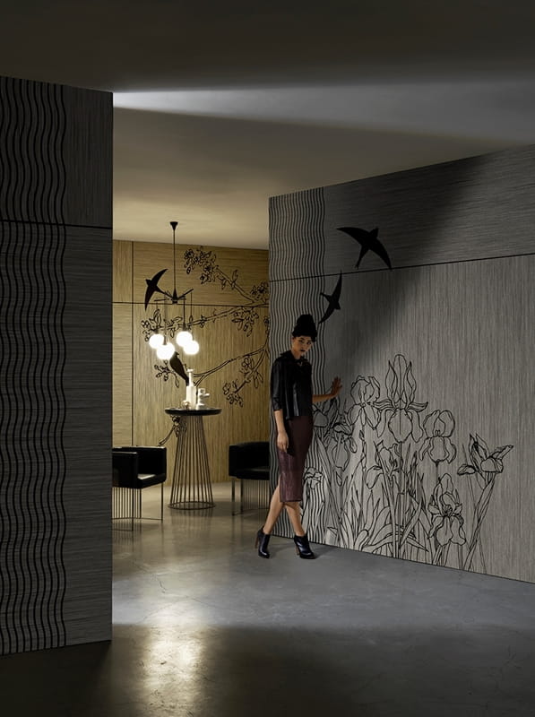 Wall & Deco 2016 Still Here WDSH1601 - mural z motywem irysów i jaskółek
