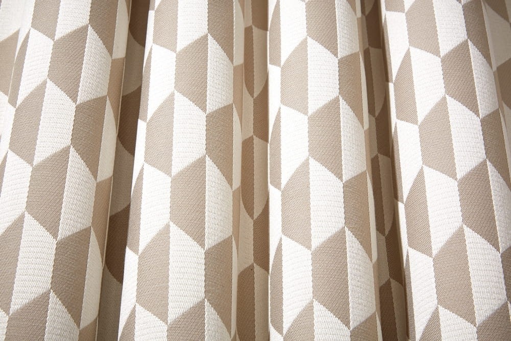Tkanina Cole & Son The Contemporary Collection - Fabrics F111/9033 Tile Jacquard